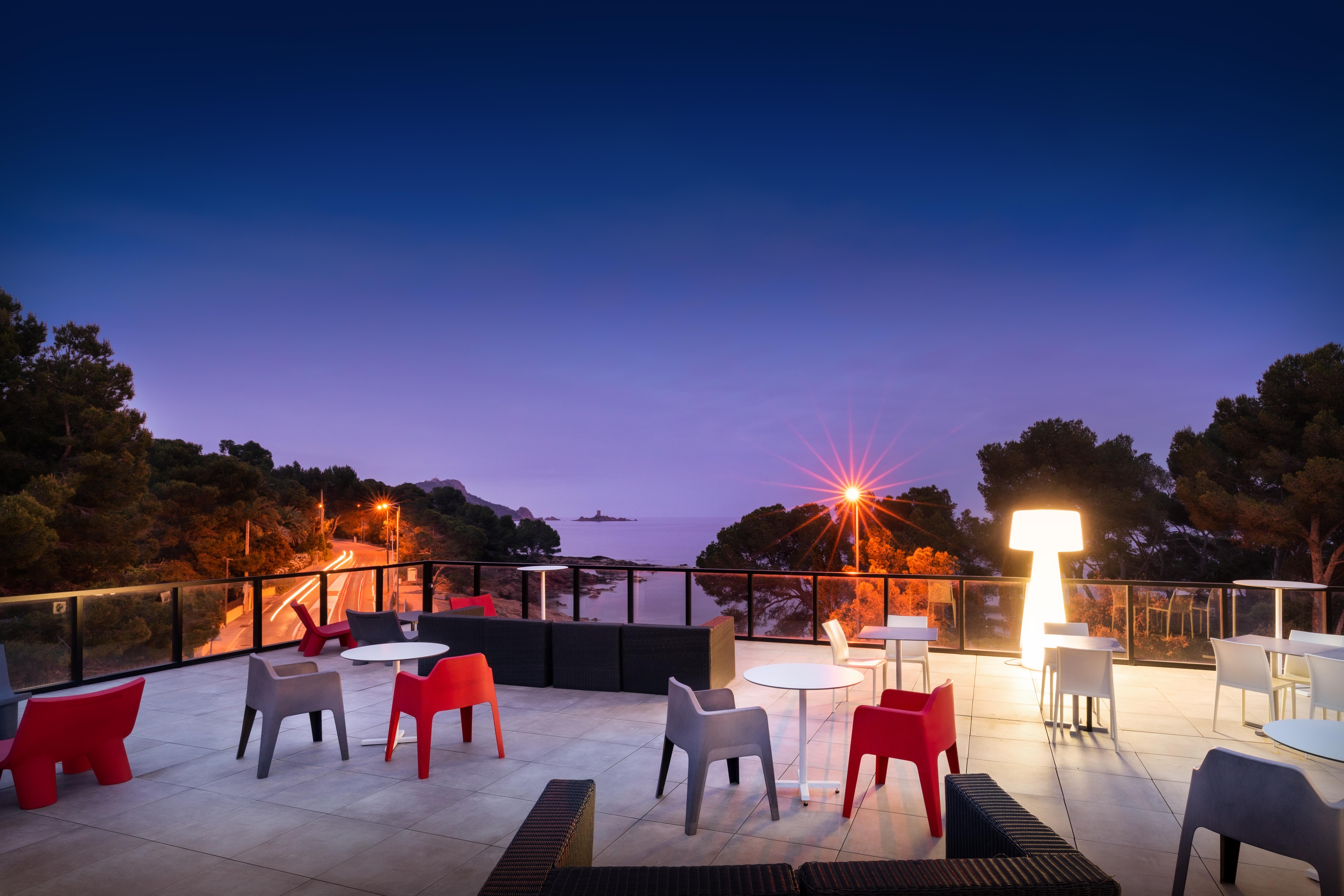 Отель Sowell Family Riviera Сен-Рафаэль Экстерьер фото